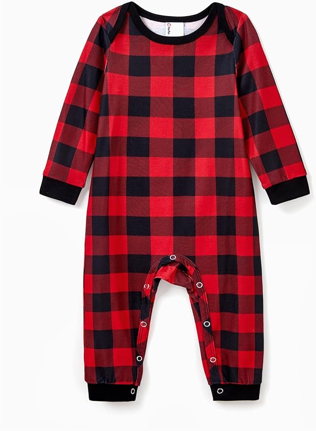 PATPAT Christmas Family Matching Pajama Sets Includes Christmas Socks - Perfect for Family Photos & Holiday Celebrations