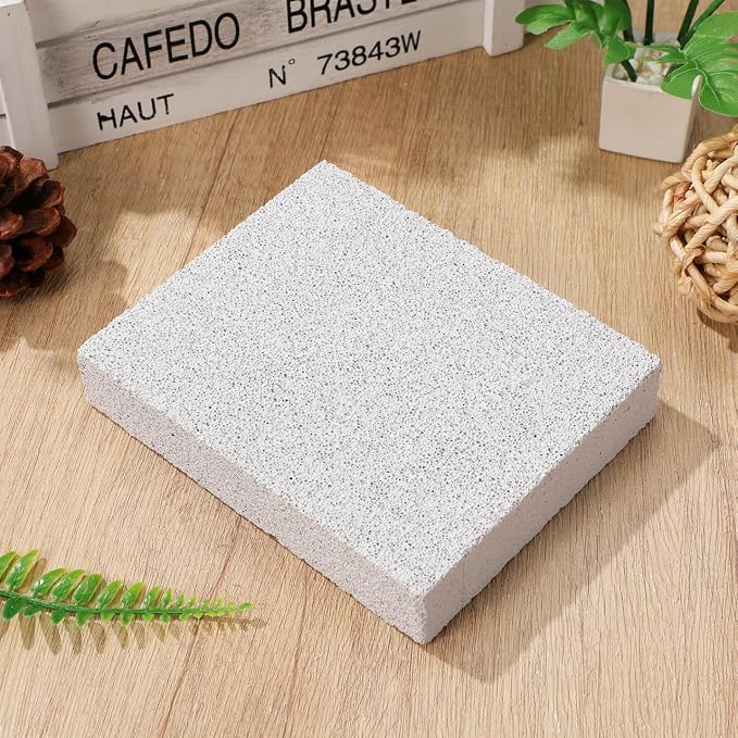 Toddmomy Rabbit Scratching Pad: Natural Lava Pumice Stone Claw & Teeth Grinding Pad for Hamster Guinea Pig Gerbil Small Pet Cage Accessories