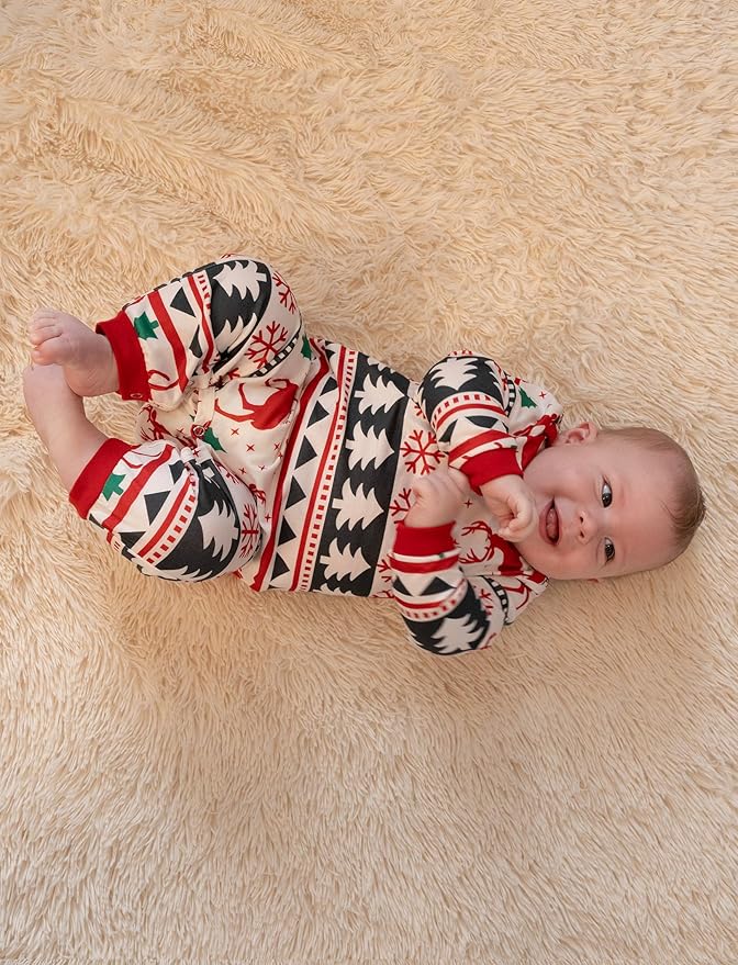 PATPAT Christmas Family Matching Pajama Sets Includes Christmas Socks - Perfect for Family Photos & Holiday Celebrations