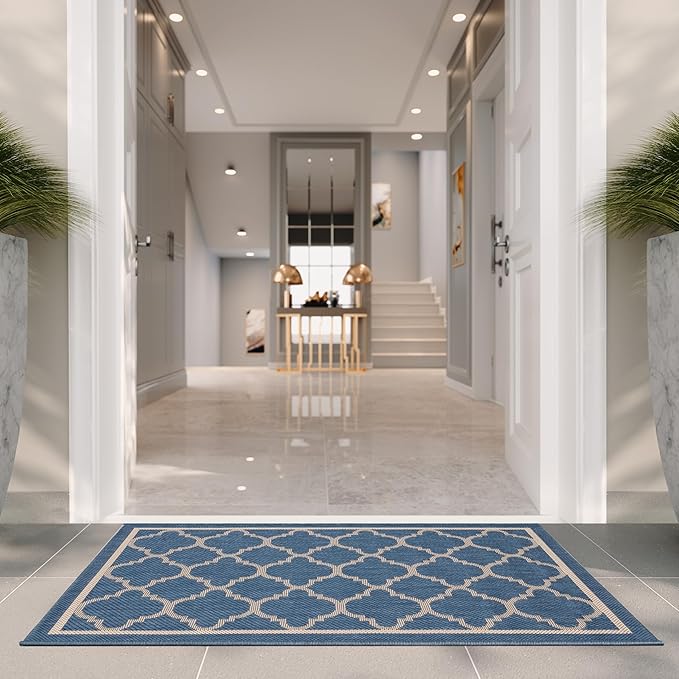SAFAVIEH Washable Rug Outdoor Courtyard Collection - 2' x 3'7", Blue & Beige, Non-Shedding & Easy Cleaning, Ideal for Patio, Front Door, Entryway, Doormat (CY6918-243)