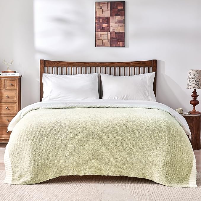 CozeCube Super Soft Fullfy Microfiber Reversible Knitted Blankets, Warm Cozy Fuzzy Plush Throw, Sage Green and White Melange Throw Blanket for Couch Bed Sofa, 60" x 80"
