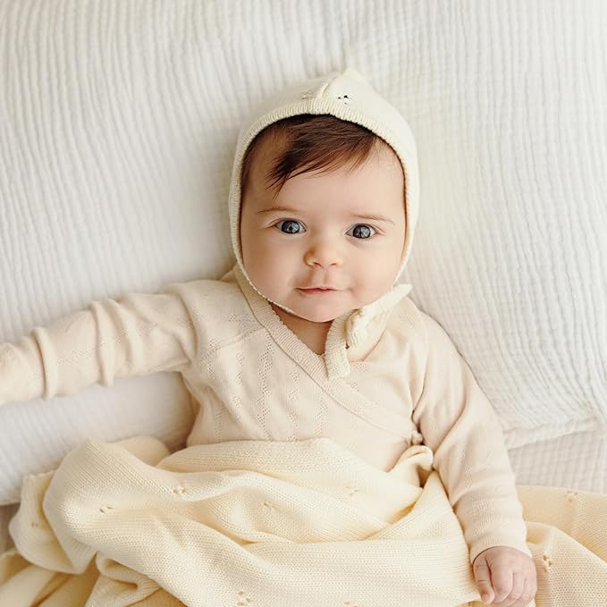 Organic Baby Blanket + Hat Gift Set - 100% Soft Luxury Cotton Unisex Receiving Swaddle Blanket + Bonnett Registry for Newborns & Infants (Butter Cream + Hat)