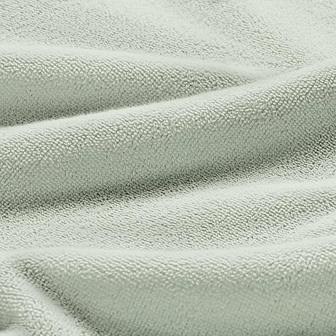 Brooklinen Super-Plush Turkish Cotton Bath Towel Set - Includes 4 Bath Towels Cotton, 820 GSM, Highly Absorbent, Machine Washable, Perfect for Home & Bathroom (Aloe Green)