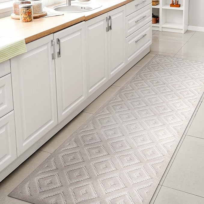 JONATHAN Y Diamond Trellis Indoor Outdoor Runner Rug 2X8 Ivory, Portmany Neutral for Backyard, Patio, Porch, Easy-Cleaning, High Traffic, Pet-Friendly, Non-Shedding (IBZ104D-28)