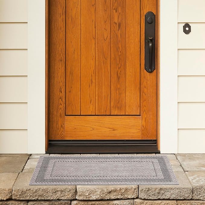 SAFAVIEH Washable Rug Outdoor Courtyard Collection - 2'3" x 5', Beige & Black, Non-Shedding & Easy to Clean, Ideal for Patio, Backyard, Mudroom (CY8477-36612)