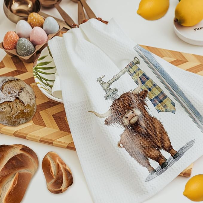 Funny Highland Cow Bathroom Hand Towels, Highland Cow Gifts for Women, Humor Farm Animal Heifer Decorative Hand Towels for Bathroom Washroom Restroom, 16x24 Inch Set of 3