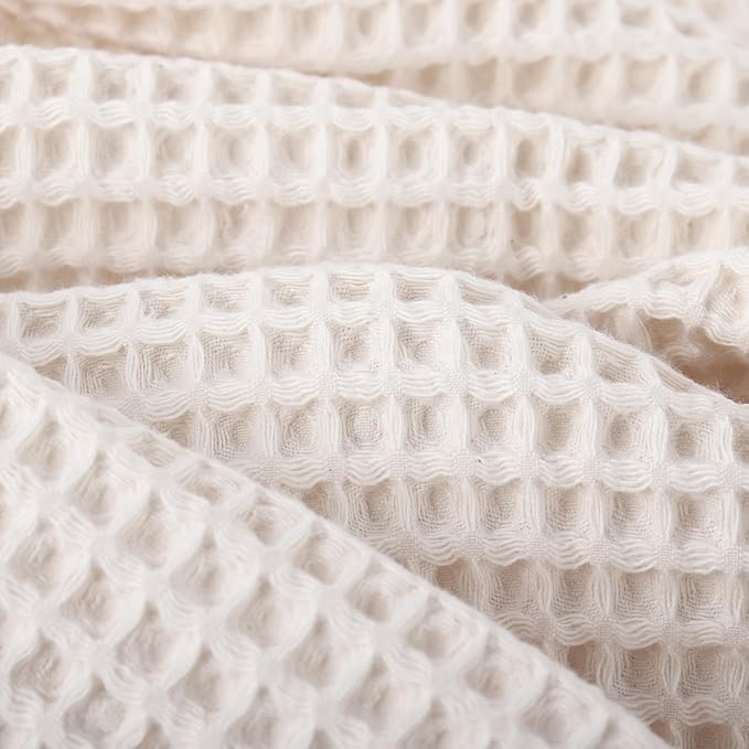 PÜSKÜL Premium Waffle Bath Towels Set of 2 - Organic 100% Turkish Cotton Bath Towel - Quick Dry, Absorbent, Light, Thin, 32x63 Large Waffle Towels for Bathroom (Natural Beige Bath Towels - Pack of 2)