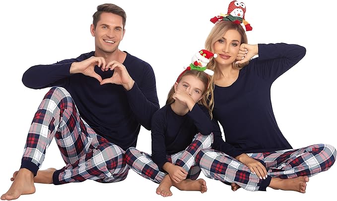 Ekouaer Family Matching Pajamas Christmas Sleepwear Long Sleeve Sleep Shirt with Plaid Pants Soft Loungewear Pjs Set S-XXL