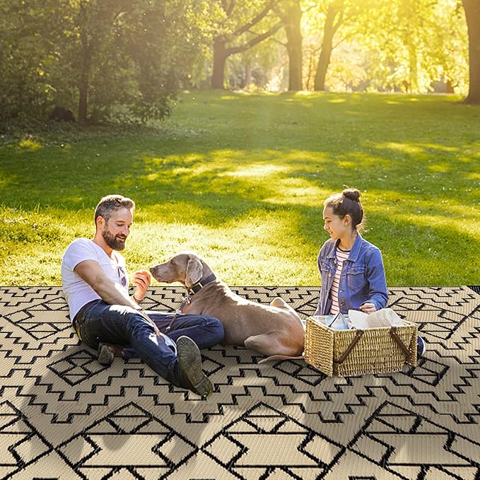 SAND MINE Reversible Mats, Plastic Straw Rug, Modern Area Rug, Large Floor Mat and Rug for Outdoors, RV, Patio, Backyard, Deck, Picnic, Beach, Trailer, Camping (9' x 18', Black & Beige)