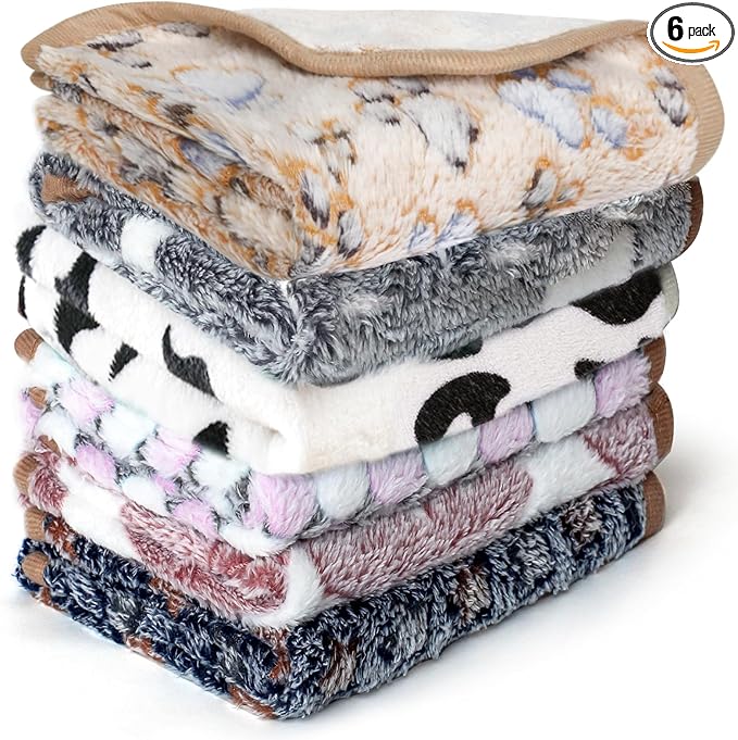 YedsIntu 6 Pcs Washable Guinea Pig Blankets Absorbent Small Animal Fleece Bedding Cage Liners Reusable Pet Pee Pad Sleep Mat Pad Cover for Hamster Ferret Rabbit Chinchilla Hedgehog (24" x 35")
