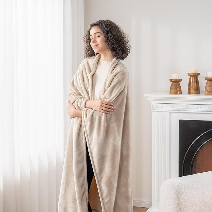 Berkshire Blanket Classic VelvetLoft® Solid Bed Blanket Queen Size, Lightweight Soft Fuzzy Plush Blanket for Bed and Couch, Grain, 90x90 Inches