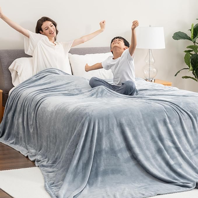 Berkshire Blanket VelvetLoft Big Oversized King Family Blanket, All Season Mid-Weight Ultra Silky and Fuzzy, Seamless Extra Large (Polar Blue, 120x120 Inches)