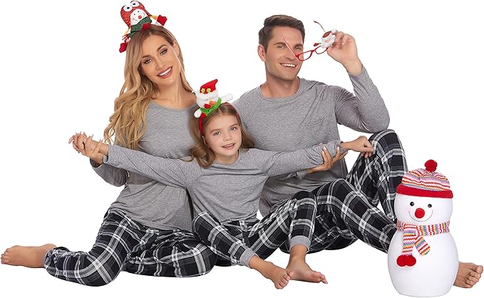 Ekouaer Family Matching Pajamas Christmas Sleepwear Long Sleeve Sleep Shirt with Plaid Pants Soft Loungewear Pjs Set S-XXL
