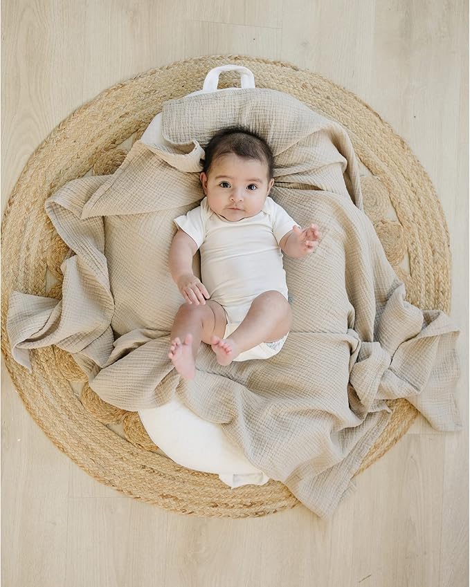 Konssy 3 Pack Muslin Swaddle Blankets for Unisex, Newborn Receiving Blanket, Large 47 x 47 inches, Soft Breathable Muslin Baby Swaddles for Boys & Girls