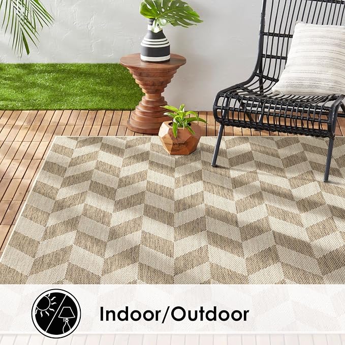 Nicole Miller New York Patio Country Calla Contemporary Herringbone Indoor/Outdoor Area Rug, Brown/Beige, 6'6"x9'2"