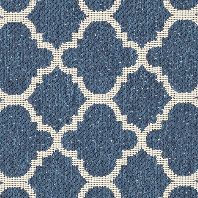 SAFAVIEH Washable Rug Outdoor Courtyard Collection - 2'7" x 5', Navy & Beige, Non-Shedding & Easy Cleaning, Ideal for Patio, Backyard, Mudroom (CY6918-268)