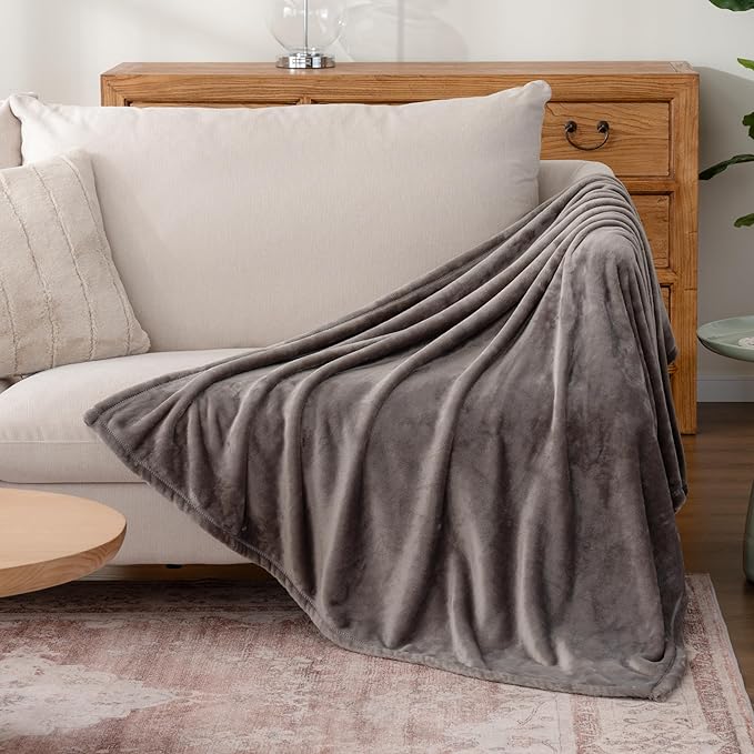 Berkshire Blanket Classic VelvetLoft® Solid Throw Blanket,Lightweight Soft Fuzzy Plush Throw Blanket for Bed and Couch,Charcoal Gray,50x60 Inches