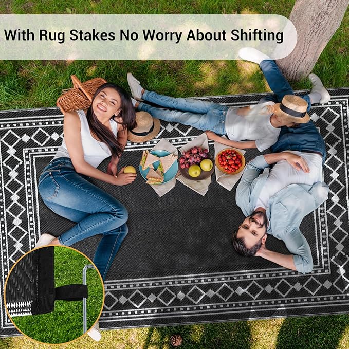 10x14 Large Outdoor Rug,Modern Bordered Plastic Straw Carpet,Waterproof Lightweight Outdoor Carpet,Easy Cleaning Folding Uv Resistant Picnic Camping Mat,Black/White