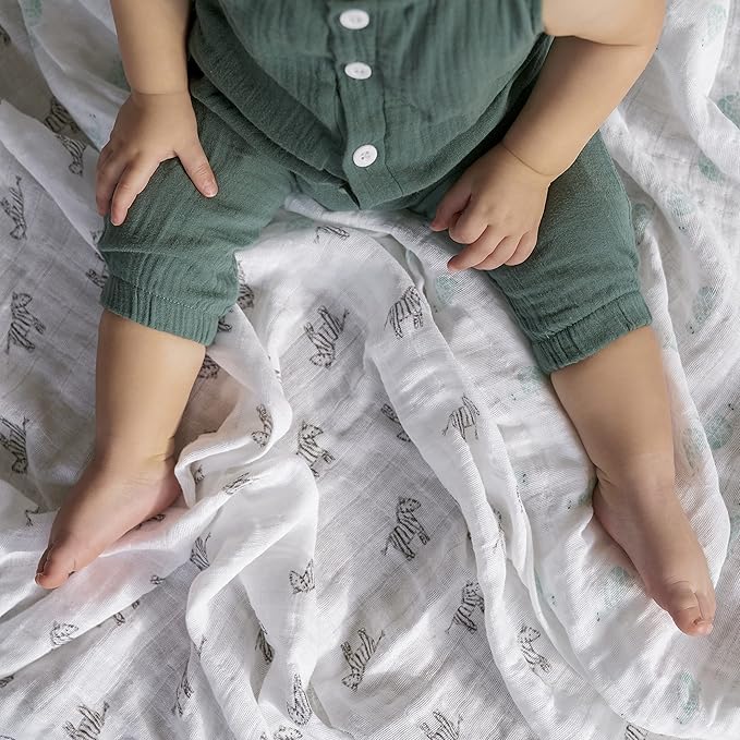 aden + anais Boutique Organic Swaddle Blanket 4-Pack – 100% Organic Cotton Muslin, Large, Soft, Breathable Receiving Blankets for Infants – Lightweight Multi-Use Baby Swaddles, Animal Kingdom