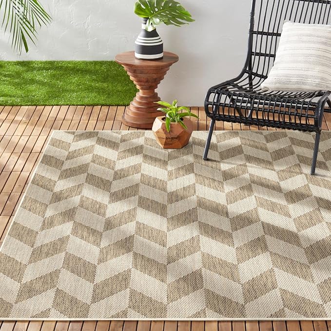 Nicole Miller New York Patio Country Calla Contemporary Herringbone Indoor/Outdoor Area Rug, Brown/Beige, 6'6"x9'2"