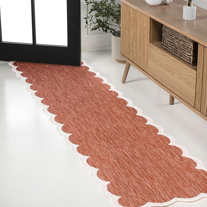 JONATHAN Y Cottage Two-Tone Scalloped Indoor Outdoor Runner Rug 2X8 Terra/Cream, Alice Classic for Backyard, Patio, Porch, Easy-Cleaning, High Traffic, Pet-Friendly, Non-Shedding (SHP103C-28)