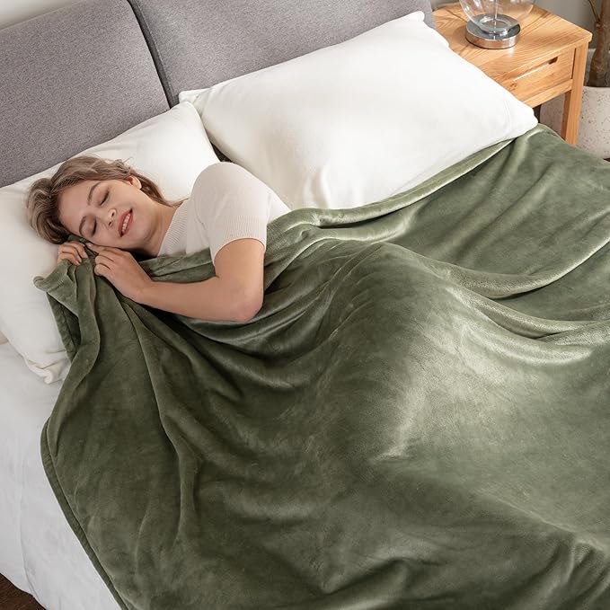 Berkshire Blanket Classic Velvetloft® Solid Blanket Twin Size, Lightweight Cozy Flannel Plush Blanket for Bed and Couch,Dark Sage,60×92 Inches