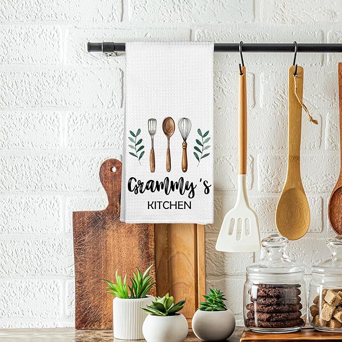 Grammy's Kitchen Towels, Grammy Grandma Christmas Birthday Gifts Hand Towels for Grandma from Grandkids, Rustic Farmhouse Decorative Tea Dish Towels for Room Mother's Day Decor 16x24 in