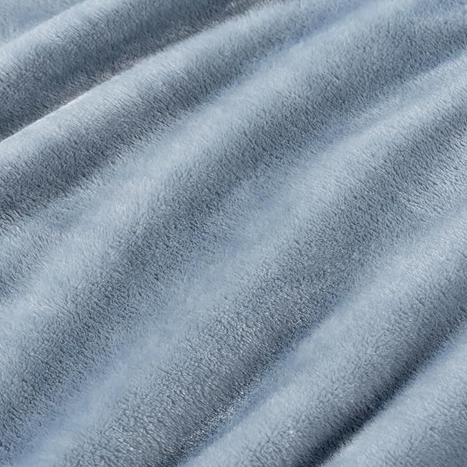 Berkshire Blanket Classic VelvetLoft® Solid Bed Blanket, Queen Size Bed Blanket, Lightweight Soft Fuzzy Plush Blanket for Bed and Couch, Polar Blue, 90x90 Inches