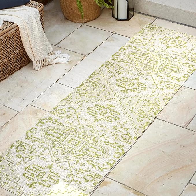 JONATHAN Y Boho Medallion Indoor Outdoor Runner Rug 2X8 Cream/Green, Estrella Textured Weave for Backyard, Patio, Porch, Easy-Cleaning, High Traffic, Pet-Friendly, Non-Shedding (SMB105E-28)