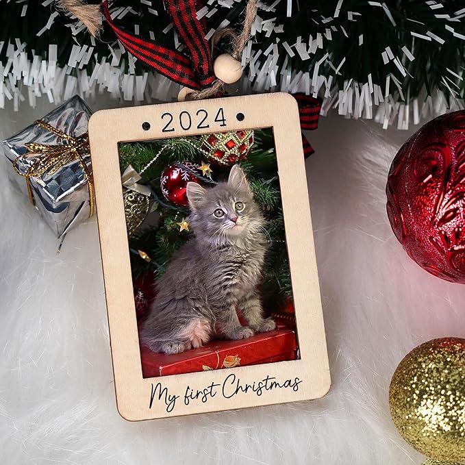 Christmas Photo Frame Ornament, 2025 Ornament, Wooden Picture Frame Ornaments With Hanging String (Cat)