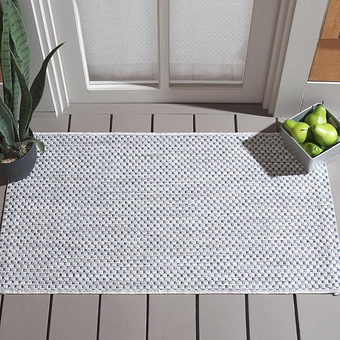 SAFAVIEH Washable Rug Outdoor Courtyard Collection - 2'3" x 5', Grey & Navy, Non-Shedding & Easy Cleaning, Ideal for Patio, Front Door, Entryway, Mudroom, Doormat (CY8521-36812)