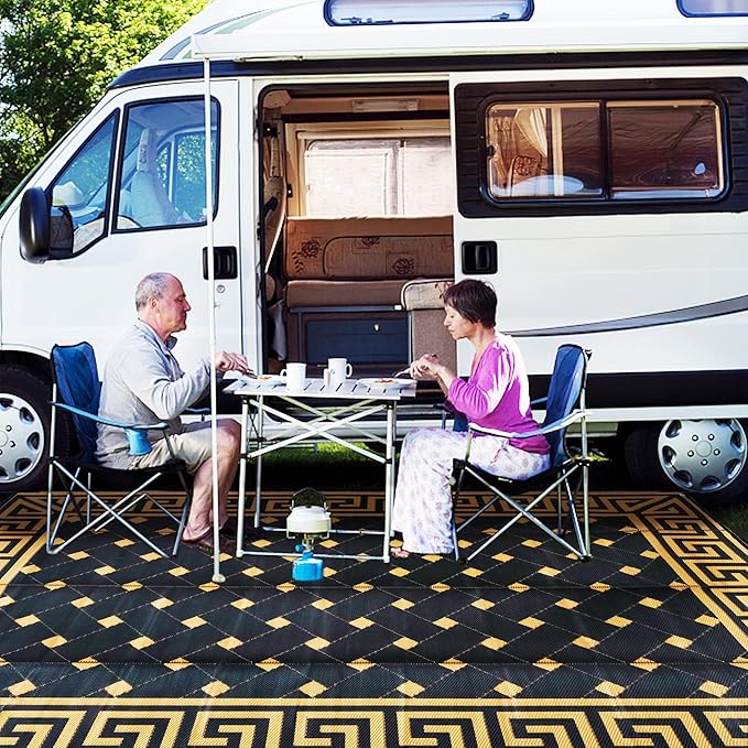 SAND MINE Reversible Mats, Plastic Straw Rug, Modern Area Rug, Large Floor Mat and Rug for Outdoors, RV, Patio, Backyard, Deck, Picnic, Beach, Trailer, Camping (9' x 12', Brown & Black)