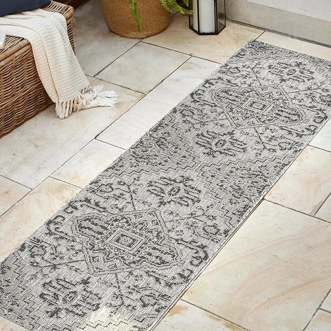JONATHAN Y Boho Medallion Indoor Outdoor Runner Rug 2X8 Black/Gray, Estrella Textured Weave for Backyard, Patio, Porch, Easy-Cleaning, High Traffic, Pet-Friendly, Non-Shedding (SMB105D-28)
