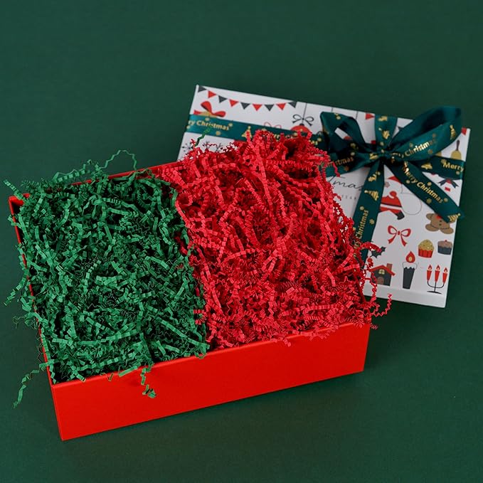 Bobobag 1LB Christmas Crinkle Cut Paper Shred Filler Recyclable Gift Wrap confetti Raffia Grass Shred Paper for Christmas Gift Wrapping Basket Filling Box Filling Party Decor (Red/Green)
