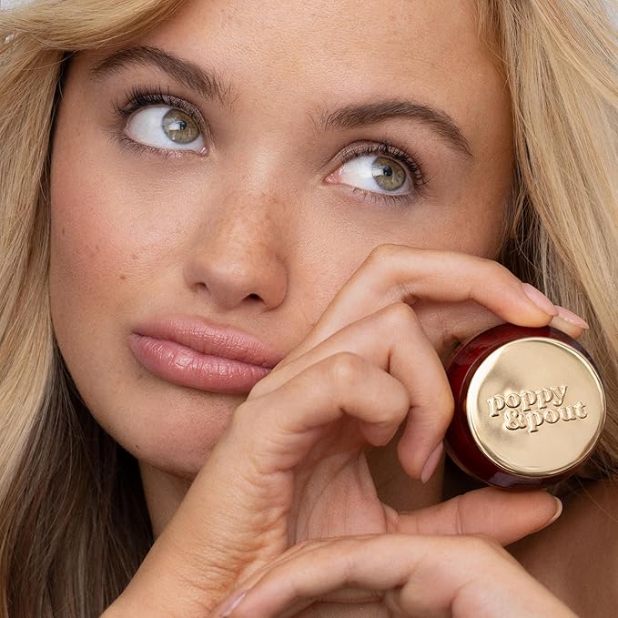 Poppy & Pout Natural Lip Scrub, Moisturizing Sugar Scrub for Dry Lips, Lip Scrubber Exfoliator with Essential Oils Smooths and Hydrates Lips, In Recyclable Glass Jars, Cruelty Free - Marshmallow Creme