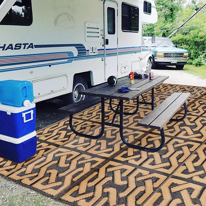 SAND MINE Reversible Mats, Plastic Straw Rug, Modern Area Rug, Large Floor Mat and Rug for Outdoors, RV, Patio, Backyard, Deck, Picnic, Beach, Camping, Trailer, Black & Brown, 9' x 18'