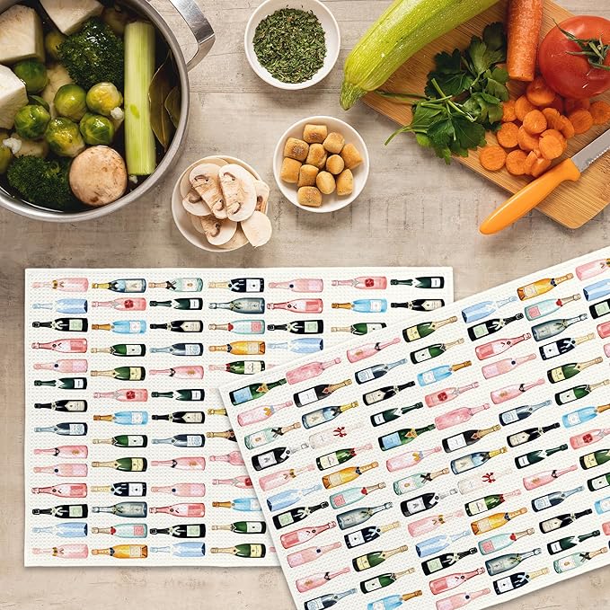 Champagne Lover Gifts Kitchen Towels Set of 2, Champagne Accessories Bar Bathroom Decor, Trendy Alcohol Bottles Cocktail Gift Bachelorettes Decorative Tea Towels Dish Towels 16x24 Inch