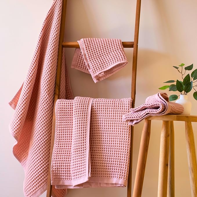 Püskül - Luxury Waffle Towel Set for Bathroom 4 Pieces Pink, Premium Quality Organic 100% Turkish Cotton 2 Hand and 2 Bath Towels Sets, Quick Dry Thin Waffle Towels, Made in Turkiye (Pink)