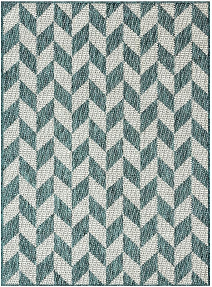 Nicole Miller New York Patio Country Calla Contemporary Herringbone Indoor/Outdoor Area Rug, Green/Cream, 5'2"x7'2"