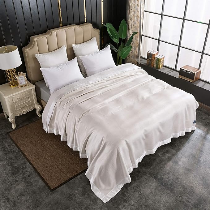 EP Mode Luxury Mulberry Silk Blanket with Silk Charmeuse Border (Whisper White, King 106" x 88")