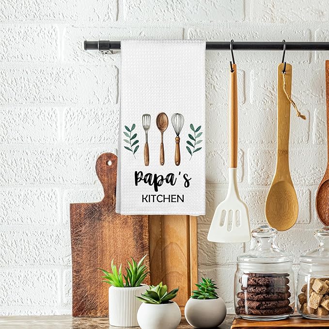 Papa's Kitchen Towels, Papa Dad Grandpa Christmas Birthday Gifts Hand Towels for Dad from Daughter Son, Rustic Farmhouse Decorative Tea Dish Towels for Room Father's Day Decor 16x24 in