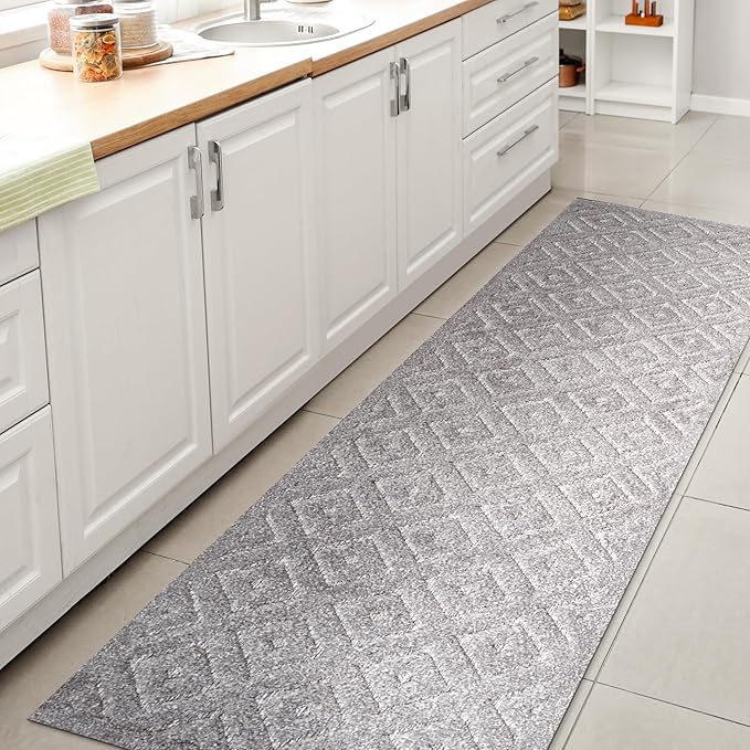 JONATHAN Y Diamond Trellis Indoor Outdoor Runner Rug 2X8 Light Gray, Portmany Neutral for Backyard, Patio, Porch, Easy-Cleaning, High Traffic, Pet-Friendly, Non-Shedding (IBZ104C-28)