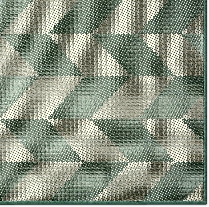 Nicole Miller New York Patio Country Calla Contemporary Herringbone Indoor/Outdoor Area Rug, Beige/Green, 6'6"x9'2"