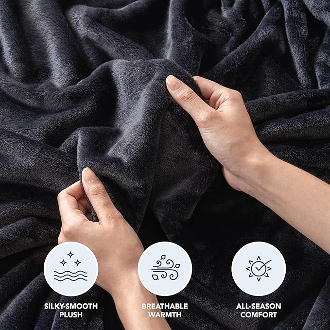 Berkshire Blanket Classic VelvetLoft® Solid Bed Blanket Queen Size,Lightweight Soft Fuzzy Plush Blanket for Bed and Couch,Black,90x90 Inches