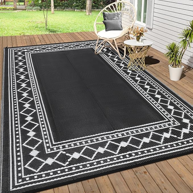 10x14 Large Outdoor Rug,Modern Bordered Plastic Straw Carpet,Waterproof Lightweight Outdoor Carpet,Easy Cleaning Folding Uv Resistant Picnic Camping Mat,Black/White