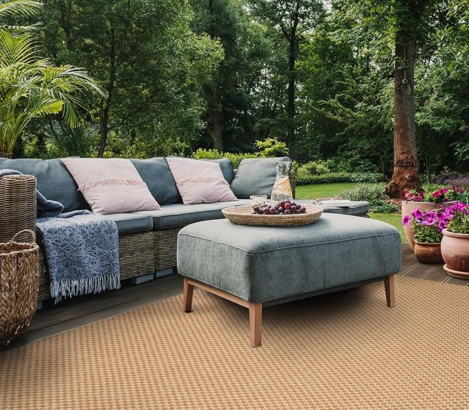 SAFAVIEH Washable Rug Outdoor Courtyard Collection - 10' x 14', Natural & Cream, Non-Shedding & Easy Cleaning, Ideal for Patio, Backyard, Mudroom (CY8653-03021)