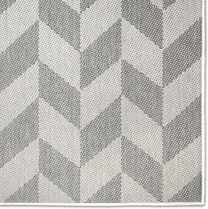 Nicole Miller New York Patio Country Calla Contemporary Herringbone Indoor/Outdoor Area Rug, Black/Grey, 3'11"x5'2"