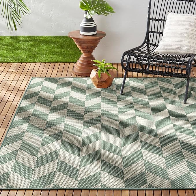 Nicole Miller New York Patio Country Calla Contemporary Herringbone Indoor/Outdoor Area Rug, Beige/Green, 6'6"x9'2"