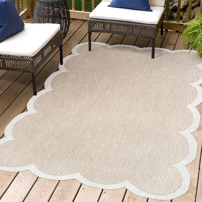 JONATHAN Y Cottage Two-Tone Scalloped Indoor Outdoor Area Rug 5X8 Beige/Cream, Alice Classic for Backyard, Patio, Porch, Easy-Cleaning, High Traffic, Pet-Friendly, Non-Shedding (SHP103A-5)