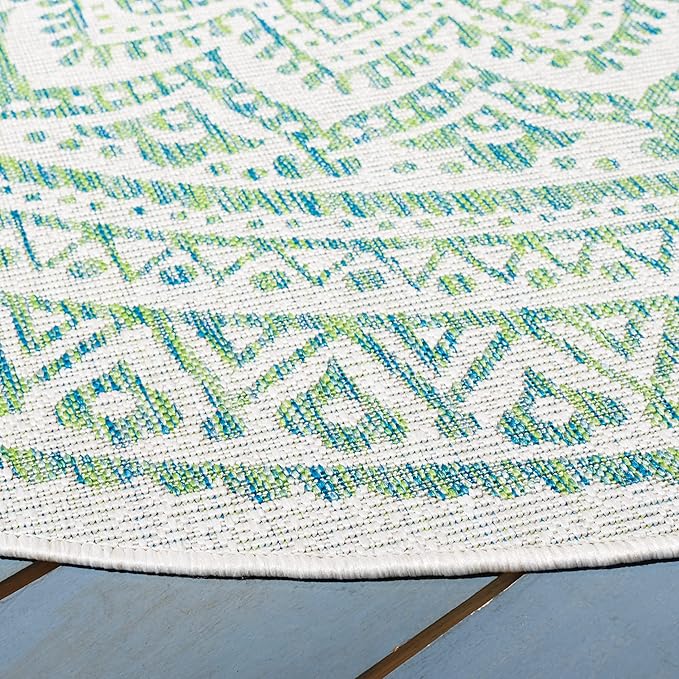 SAFAVIEH Washable Rug Outdoor Courtyard Collection - 4' Round, Ivory & Green, Non-Shedding & Easy Cleaning, Ideal for Patio, Backyard, Mudroom (CY8734-55712)